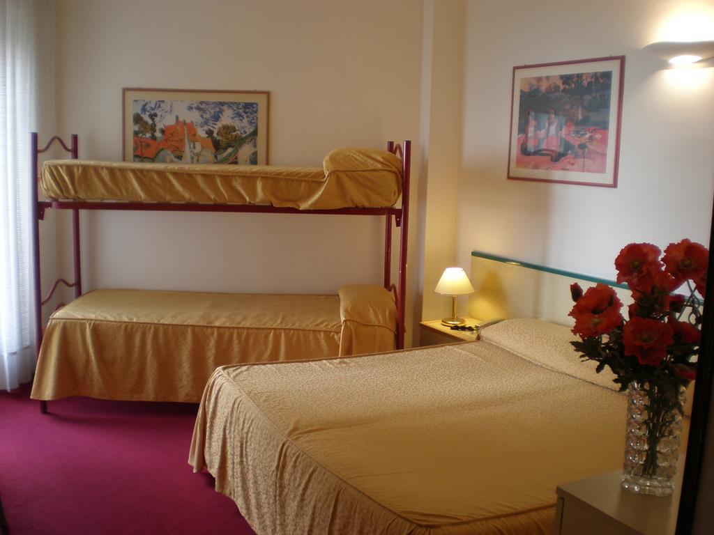 Hotel Majestic Lido di Jesolo Habitación foto