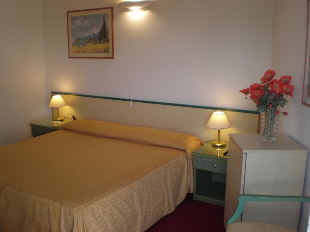 Hotel Majestic Lido di Jesolo Habitación foto